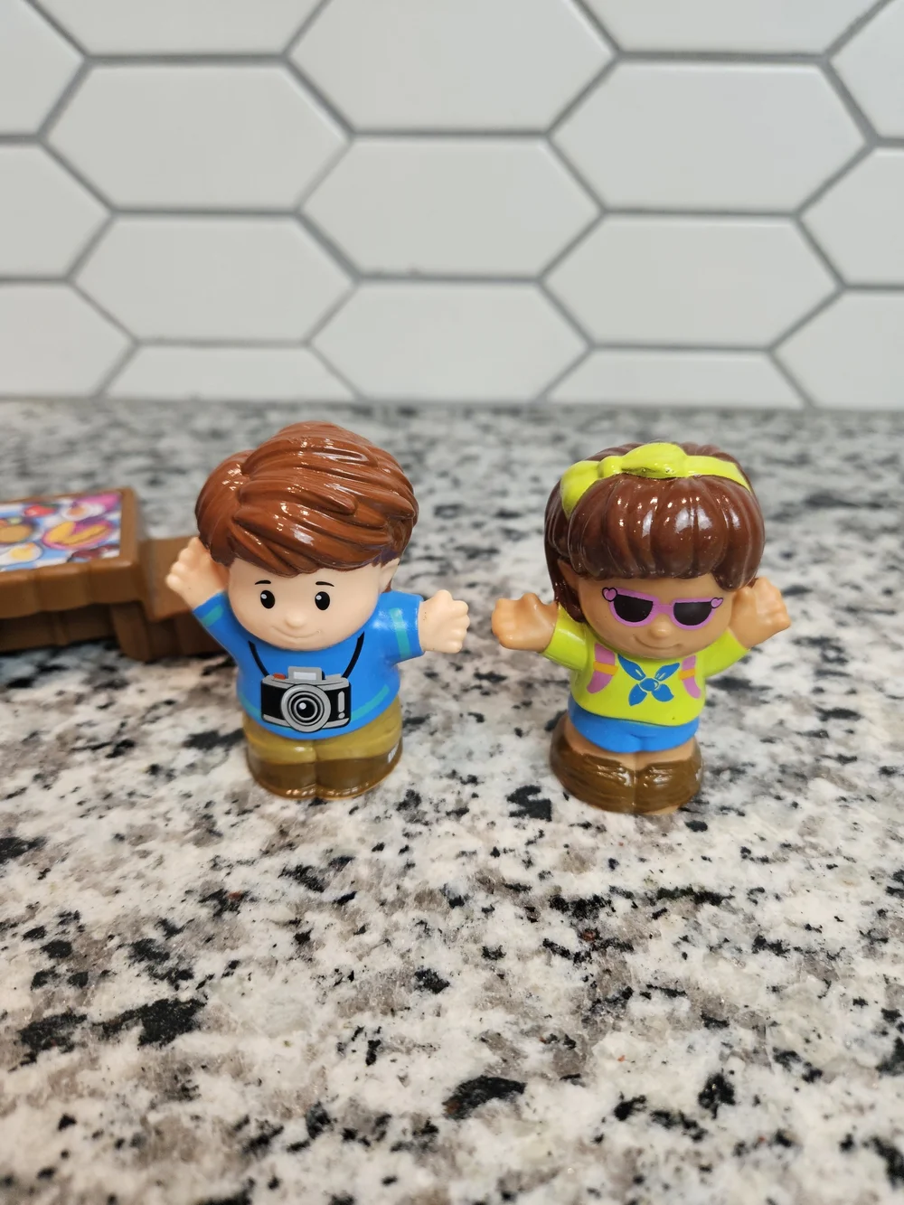 Fisher-Price Little People Boy & Girl Figures and Brown Picnic Table